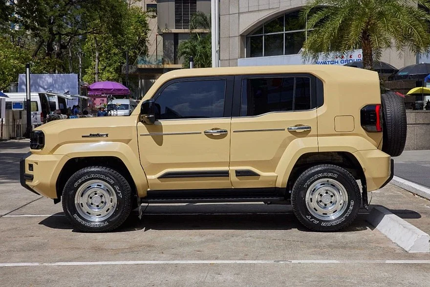 На фото: концепт Toyota Land Cruiser FJ Legendary