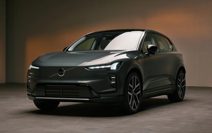 Volvo наращивает производство EX60 и не планирует выпускать кросс-купе на его базе