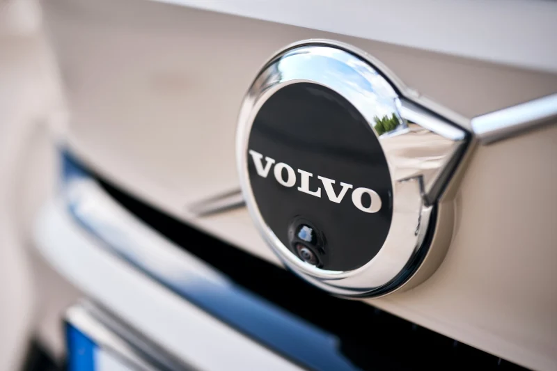 Volvo представит 13 новых моделей до конца 2030 года, моделям для Запада вернут кнопки