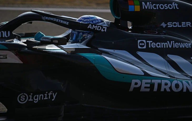 Рассел победил в спринте Формулы 1 в Китае, Хэмилтон &mdash; 3-й