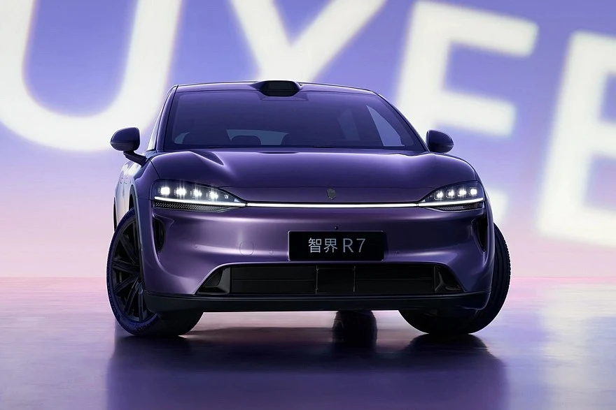 Актуальный Luxeed R7