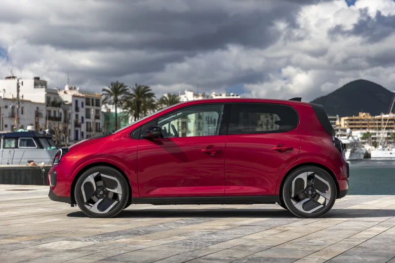 Nissan Pixo готовится к дебюту: ещё один родственник Renault Twingo и Dacia New Spring