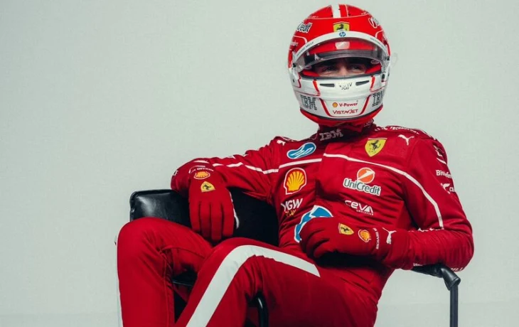 Шарль Леклер показал новый шлем для сезона-2025