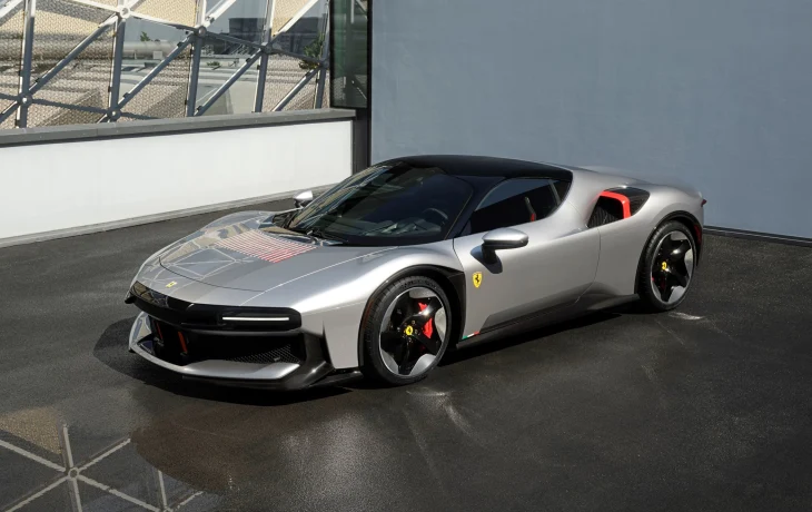 Ferrari CZ26: эстетика 1970-х и современная гибридная силовая установка