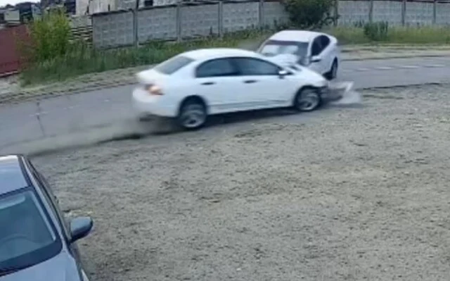  «Пытался повернуть налево»: три автомобиля столкнулись в Пензенской области