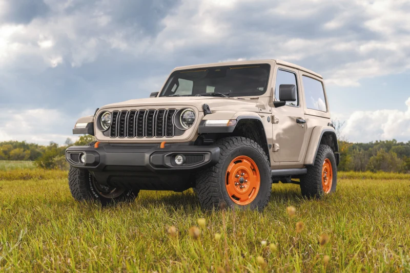 У внедорожника Wrangler появилась спецверсия с отсылкой на первый гражданский Jeep