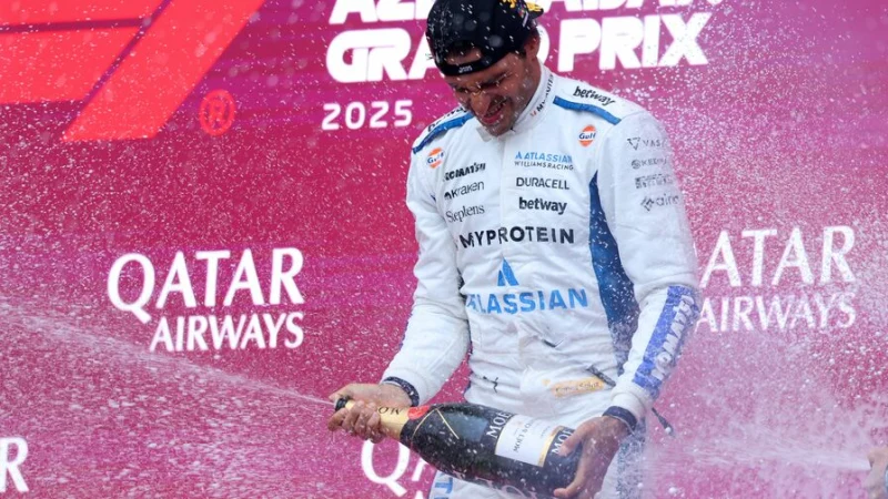 Карлос Сайнс повторил уникальное достижение Алена Проста