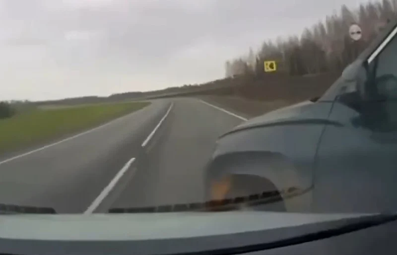  Автомобиль вылетел в кювет и перевернулся в результате ДТП на трассе Казань – Оренбург