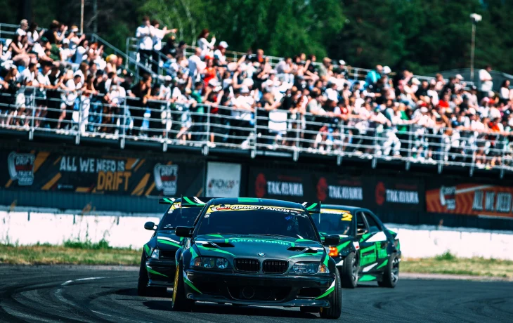 Drift Expo 2026 собрал более 250 участников, среди которых &mdash; легенда дрифта Кейичи Цучия