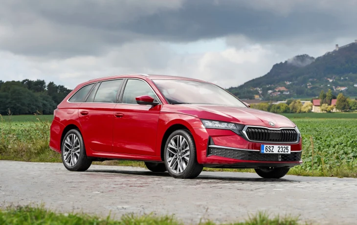Skoda Octavia обрела две новые гибридные версии вслед за родственным Volkswagen Golf