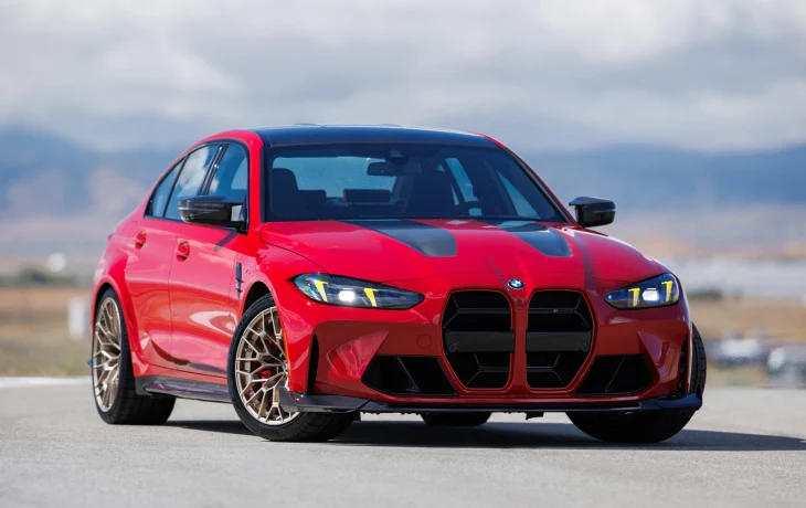 BMW выпустила M3 CS Handschalter с шестиступенчатой механикой и задним приводом