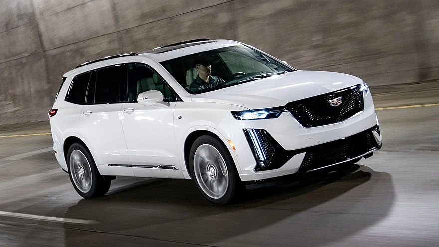 Cadillac XT6 первого поколения