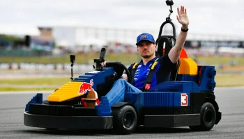 Отношения Ферстаппена и Red Bull трещат по швам. Что происходит?