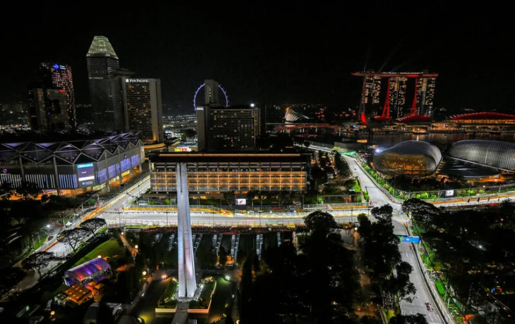 Трансляция второй тренировки Гран При Сингапура Формулы 1