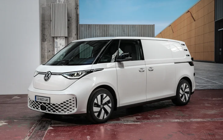 Volkswagen подготовил удлинённую версию фургона ID. Buzz Cargo
