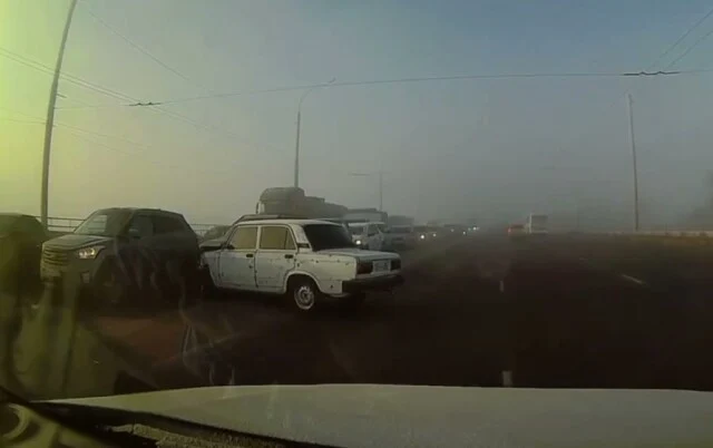  В Омске водитель «Жигулей» «исполнил» и устроил ДТП