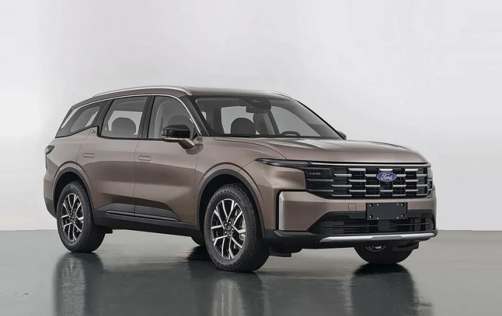 Кроссовер Ford Edge L готовится к рестайлингу: фото без камуфляжа