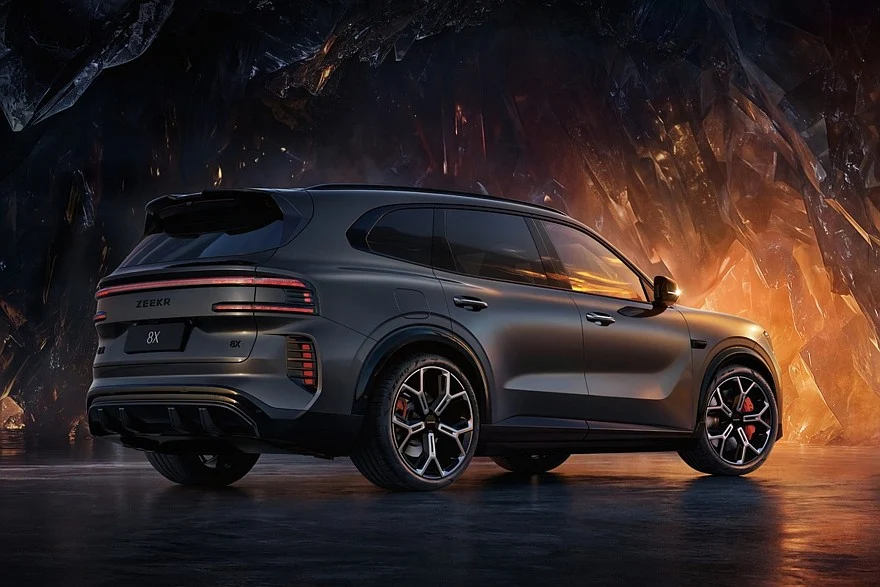 Топовый Zeekr 8X Dawn