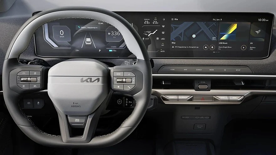 На фото: салон Kia EV2 GT-Line