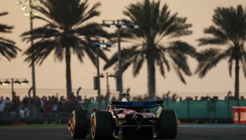 &laquo;Было приятно работать с тобой&raquo;. Ferrari проигнорировала Хэмилтона после финиша