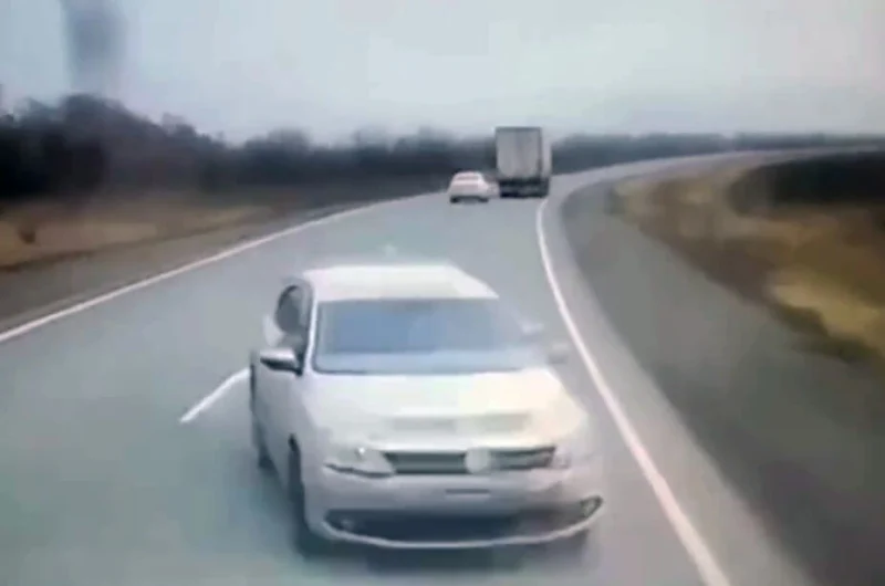  «Спровоцировал ДТП и скрылся»: мать и дочь погибли в ДТП на трассе Самара &#8212; Оренбург