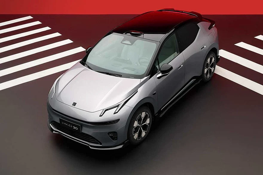 Lynk &amp; Co 20 со спорт-пакетом
