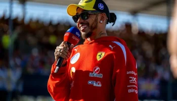 Ким Кардашьян или Ferrari? Хэмилтон ответил на шутку Рассела