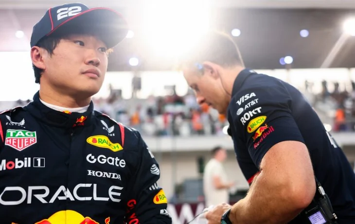 RacingNews365: Юки Цунода покинет Формулу 1 в 2026 году