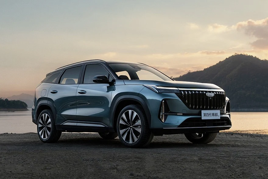 Чисто бензиновый Geely Boyue L