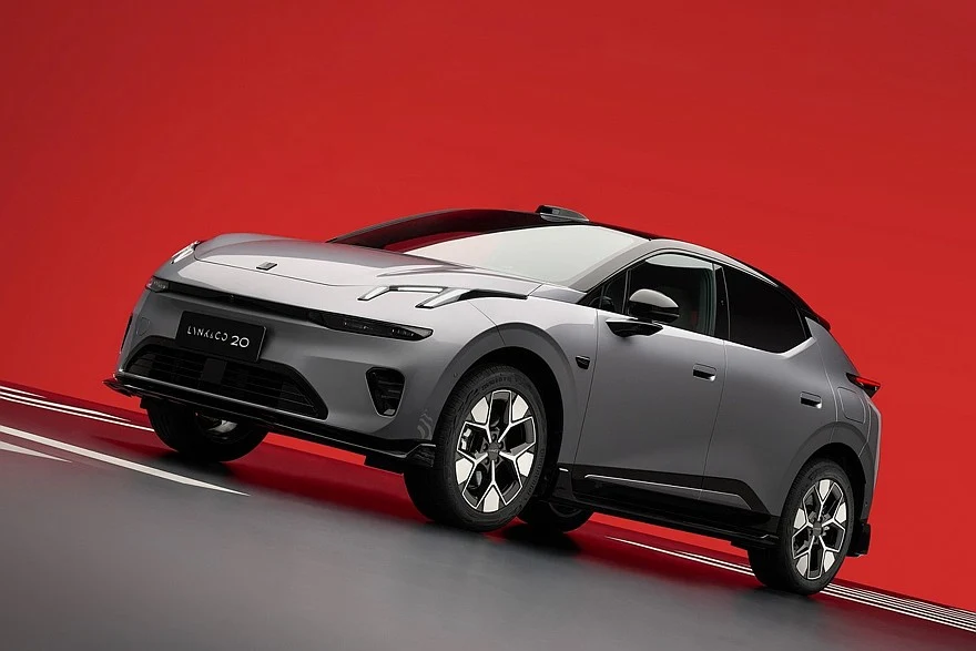 Lynk &amp; Co 20 со спорт-пакетом