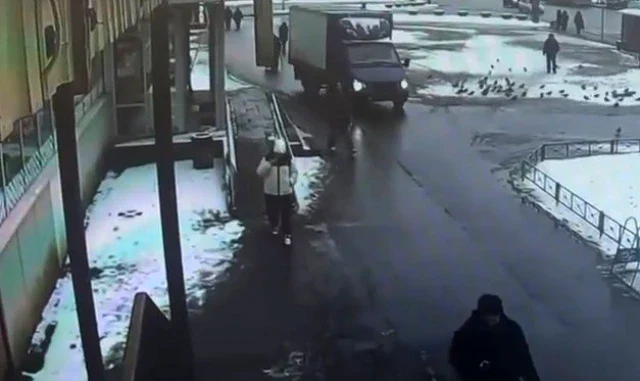  В Петербурге будут судить водителя, который сбил пожилую женщину