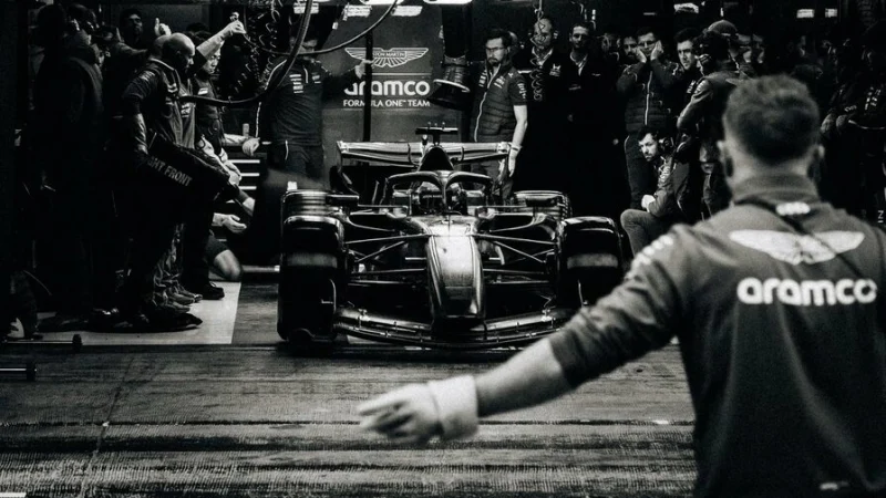 Гэри Андерсон: Машина Aston Martin выглядит экстремально &ndash; это чистый Ньюи