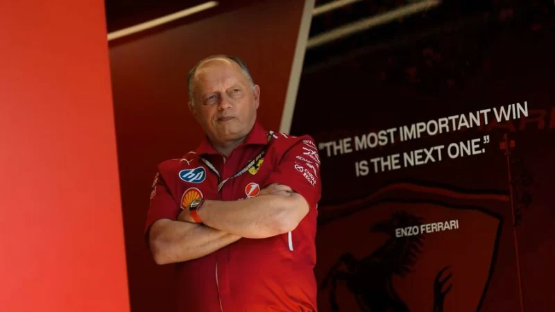 &laquo;Кусок металлолома&raquo;. В Ferrari отреагировали на скандал с Mercedes