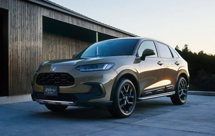 Обновлённый кроссовер Honda ZR-V стартует в Японии с урезанной гаммой и подросшими ценами