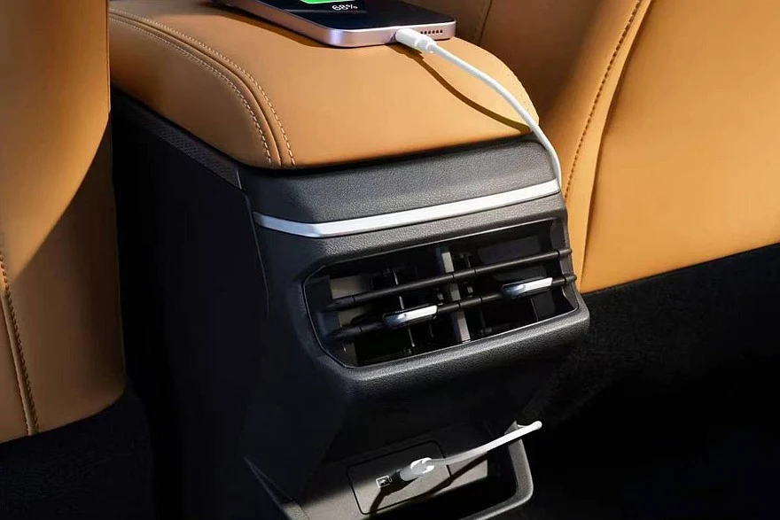 Обновленный Geely Emgrand Upward