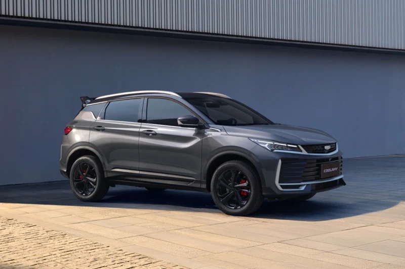 У свежего Geely Coolray появилась более доступная версия на российском рынке