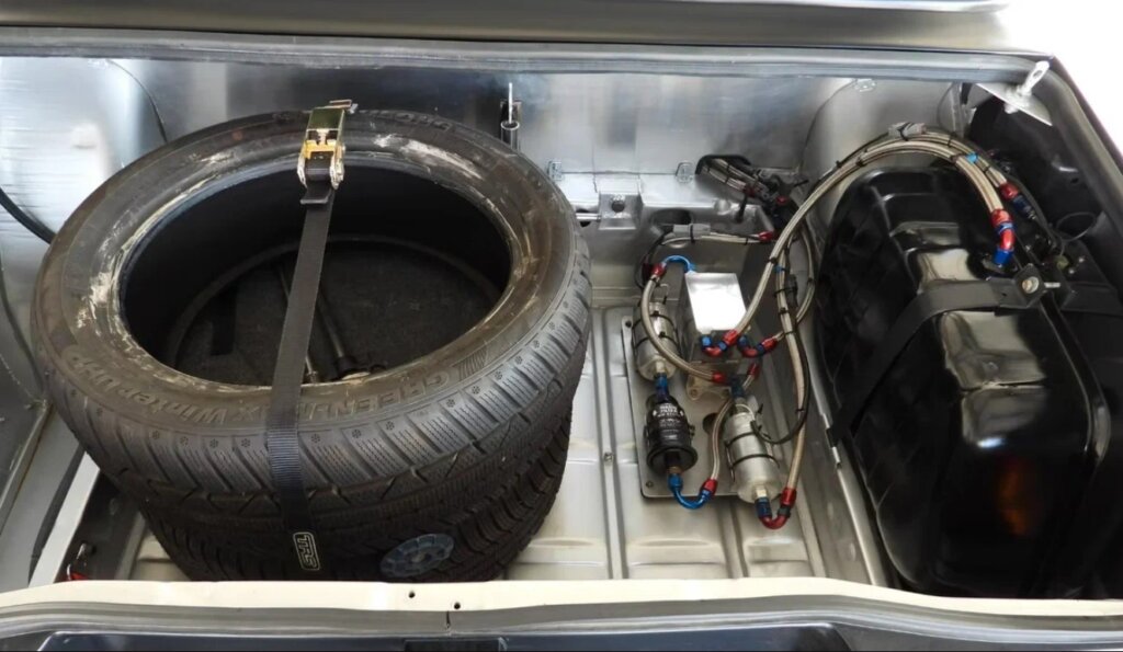 &amp;#171;&#1046;&#1080;&#1075;&#1091;&#1083;&#1080;&amp;#187; &#1079;&#1072; 4,5 &#1084;&#1080;&#1083;&#1083;&#1080;&#1086;&#1085;&#1072; &#1088;&#1091;&#1073;&#1083;&#1077;&#1081;: &#1085;&#1072; &#1087;&#1088;&#1086;&#1076;&#1072;&#1078;&#1091; &#1074;&#1099;&#1089;&#1090;&#1072;&#1074;&#1083;&#1077;&#1085;&#1072; &#1083;&#1077;&#1075;&#1077;&#1085;&#1076;&#1072; &#1088;&#1072;&#1083;&#1083;&#1080; &#1057;&#1057;&#1057;&#1056;