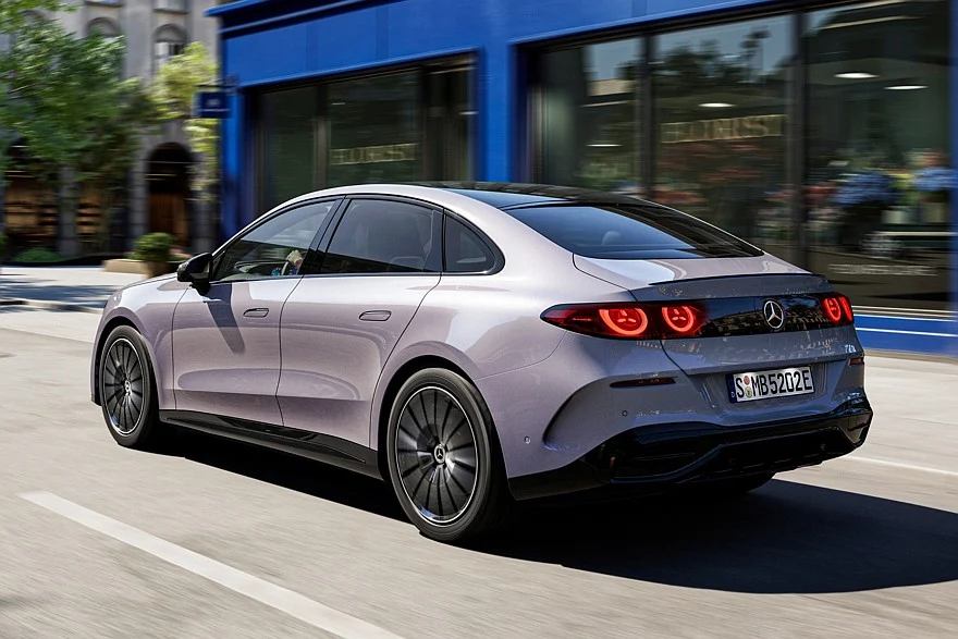 Глобальный Mercedes-Benz C-Class electric