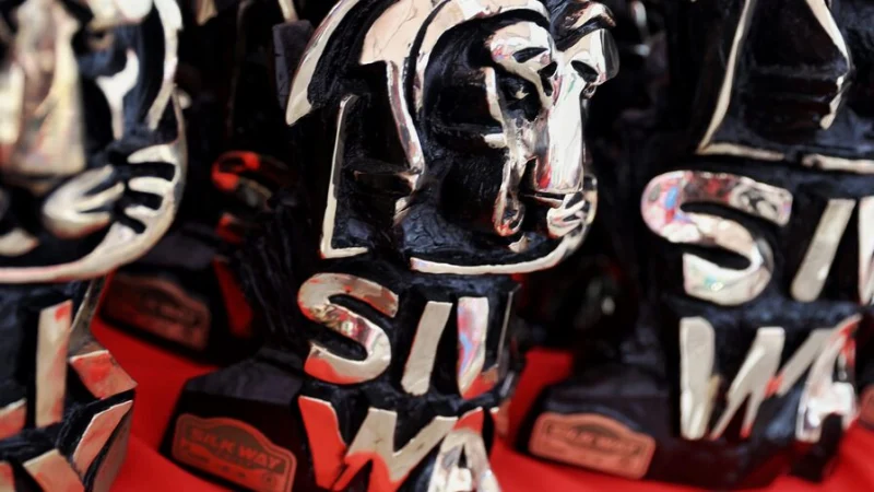 Время раздавать «Белых тигров»: в Горно-Алтайске прошла церемония награждения «Шелкового пути-2025»