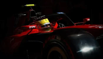 &laquo;Можно говорить и кричать сколько угодно&raquo;. Хэмилтон резко раскритиковал Ferrari