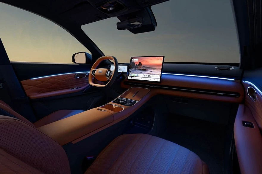 Geely Galaxy Starship 7 EV Voyager