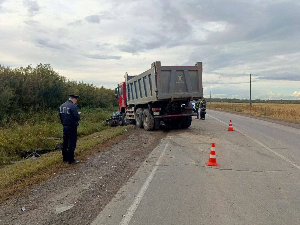&#1057;&#1072;&#1084;&#1086;&#1089;&#1074;&#1072;&#1083; &#1089;&#1084;&#1103;&#1083; Suzuki &#1074; &#1057;&#1074;&#1077;&#1088;&#1076;&#1083;&#1086;&#1074;&#1089;&#1082;&#1086;&#1081; &#1086;&#1073;&#1083;&#1072;&#1089;&#1090;&#1080;: &#1087;&#1086;&#1075;&#1080;&#1073;&#1083;&#1080; &#1076;&#1074;&#1077; &#1078;&#1077;&#1085;&#1097;&#1080;&#1085;&#1099; &#1080; &#1088;&#1077;&#1073;&#1105;&#1085;&#1086;&#1082;