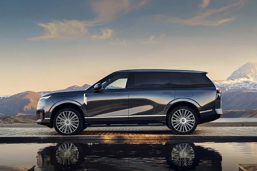 Старший кроссовер Xpeng GX
