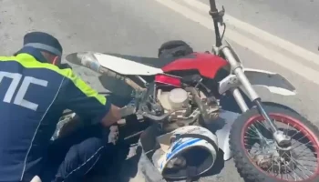  &laquo;Не имел прав&raquo;: питбайк врезался в Lexus под Севастополем