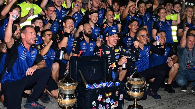 &laquo;Особенный момент&raquo;. Макс Ферстаппен &mdash; о первой победе с мотором Red Bull-Ford