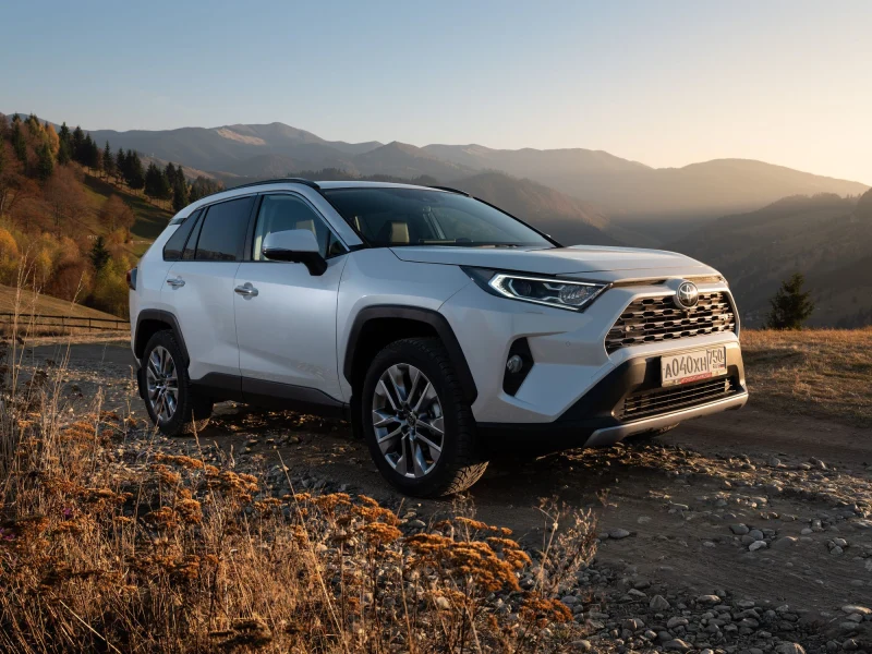 Toyota – лидер продаж среди среди SUV с пробегом