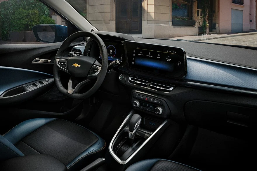 Chevrolet Onix Plus
