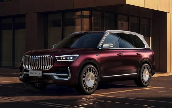 Флагманский кроссовер Geely Monjaro Plus показал свой интерьер