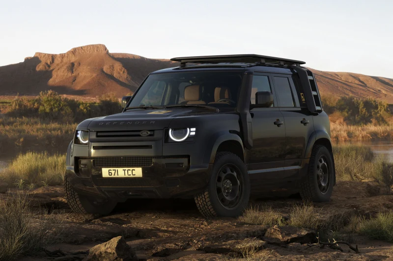 Land Rover может отложить Defender EV и дать &laquo;младшему&raquo; Defender Sport гибридную технику
