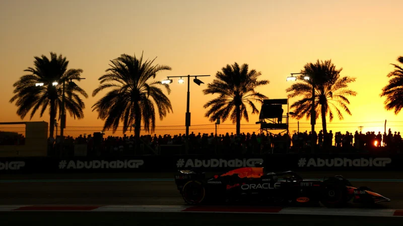 Гран При Абу-Даби-2025: Расписание трансляций финала сезона Формулы 1